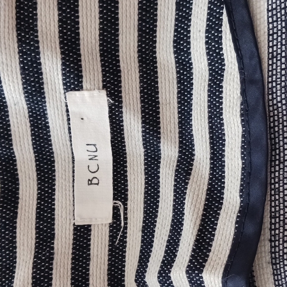 BCKU BLACK AND WHITE STRIPED JACKET - Picture 4 of 6